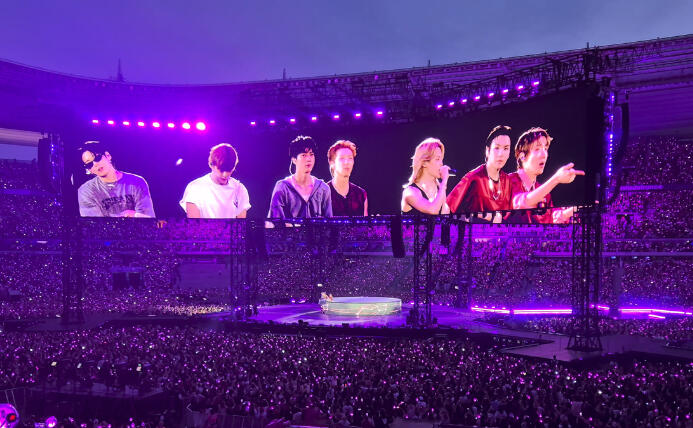 BTS à Paris : bien plus qu’un concert, une expérience culturelle